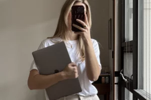community manager freelance